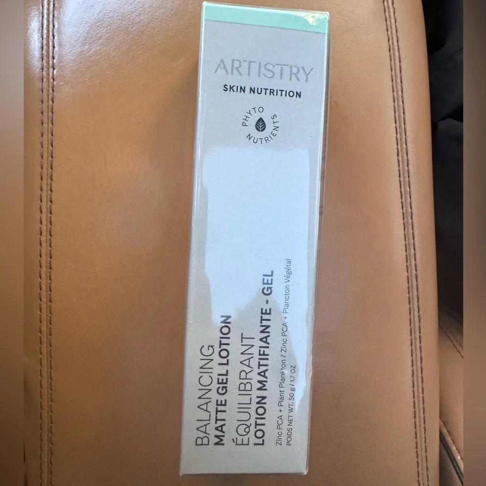 Amway Artistry Skin Nutrition Balancing Matte Gel Lotion
